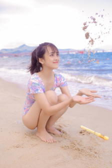 杨棋涵李美熙